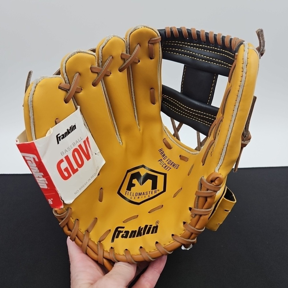 Franklin Youth Field Master Series 11" Baseball Fielding Glove For LHT